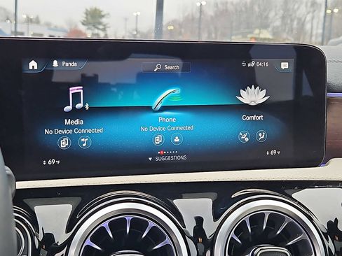 Used 2023 Mercedes-Benz CLA 250 4MATIC image 18