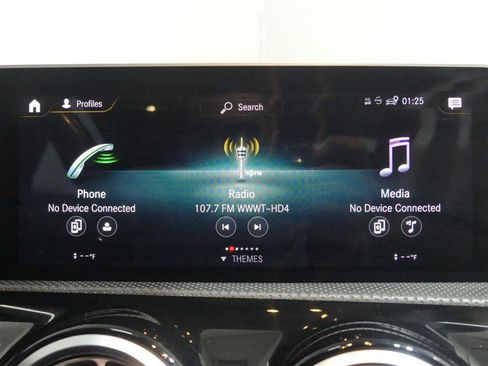 Used 2020 Mercedes-Benz CLA 250 4MATIC image 40