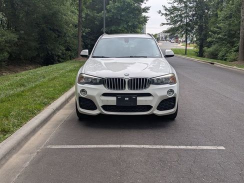 Used 2015 BMW X3 xDrive28i AWD/4WD image 3