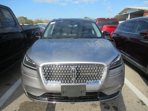 Used 2022 Lincoln Corsair Reserve w/ Luxury Package image 2