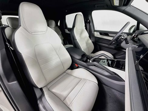 New 2026 Porsche Cayenne S AWD/4WD image 29