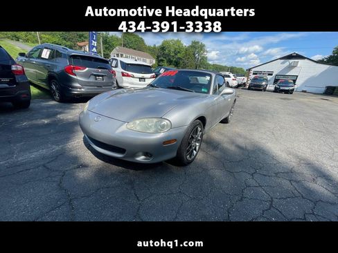 Used 2004 MAZDA MX-5 Miata w/ Cloth Azure Blue Pkg RWD image 1
