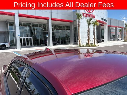 Used 2019 Chrysler 300 S RWD image 16