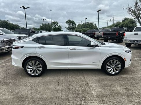Used 2026 Buick Envista Avenir FWD image 10
