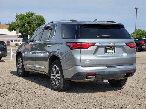 Used 2023 Chevrolet Traverse High Country image 7