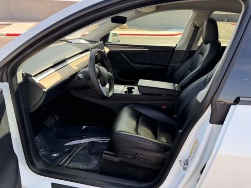 Used 2023 Tesla Model Y Long Range AWD/4WD image 10