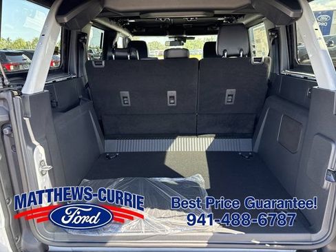 New 2026 Ford Bronco Outer Banks AWD/4WD image 14