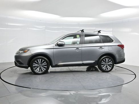 Used 2019 Mitsubishi Outlander SEL image 48