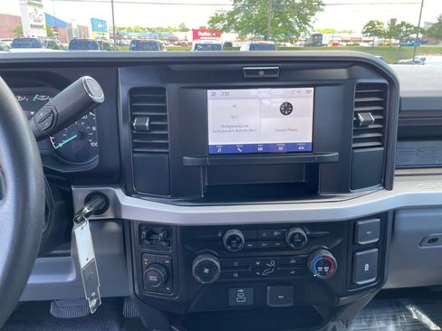 Used 2025 Ford F550 4x4 Regular Cab Super Duty w/ XL Chrome Package image 20
