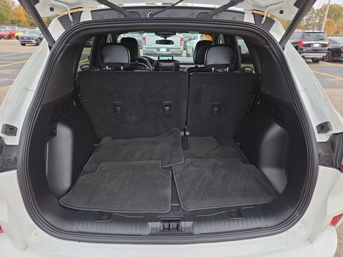 Used 2024 Ford Escape ST-Line Select image 9