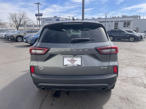 Used 2025 Ford Escape ST-Line image 6
