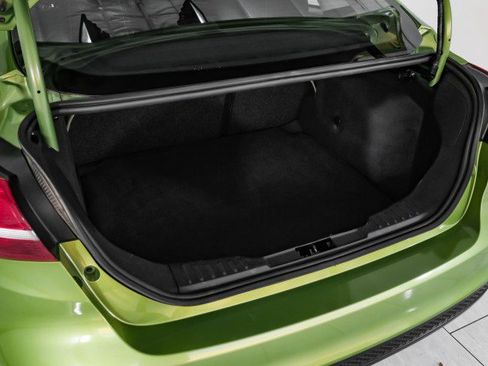 Used 2018 Ford Focus SE w/ SE Appearance Package image 49