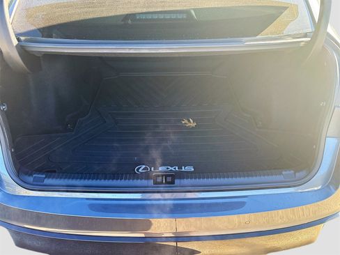 Used 2022 Lexus IS 350 F Sport image 27