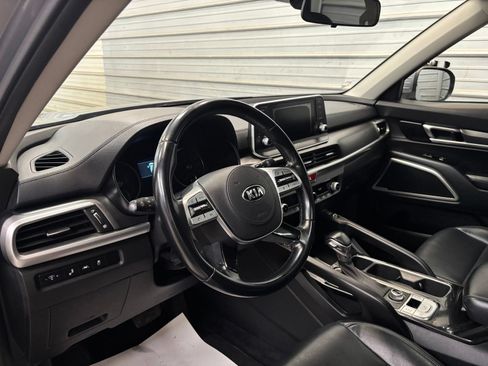 Used 2020 Kia Telluride S AWD/4WD image 14