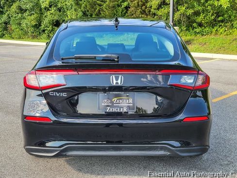 Used 2024 Honda Civic LX image 5