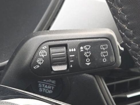 Certified 2023 Ford Escape Active AWD/4WD image 41