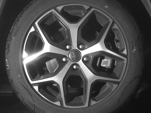 Used 2025 Jeep Compass Limited image 13