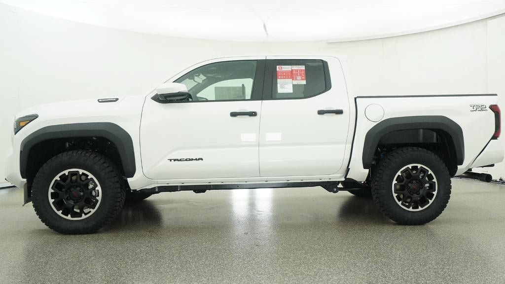 New 2026 Toyota Tacoma TRD Off-Road w/ TRD Off Road Upgrade Package AWD/4WD image 19