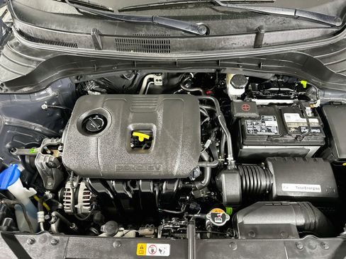 Used 2025 Kia Soul LX w/ LX Technology Package FWD image 31
