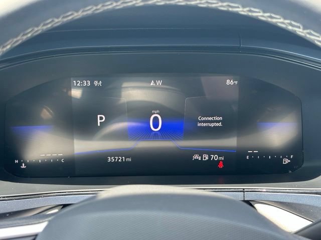 Certified 2023 Volkswagen Taos SE w/ Panoramic Sunroof Package AWD/4WD image 17