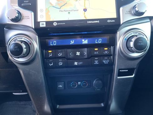 Used 2024 Toyota 4Runner Limited AWD/4WD image 17