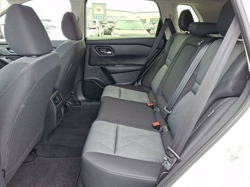 Used 2024 Nissan Rogue SV image 13