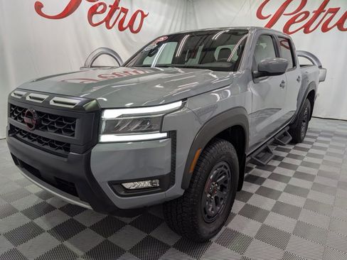Certified 2025 Nissan Frontier PRO-4X AWD/4WD image 1