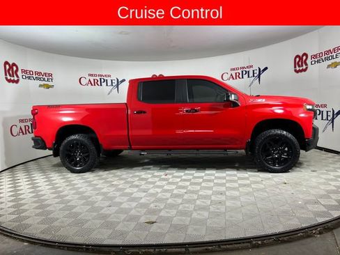 Used 2022 Chevrolet Silverado 1500 LT Trail Boss image 9