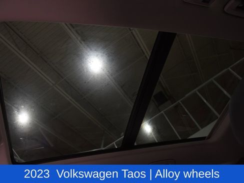 Used 2023 Volkswagen Taos SE image 23