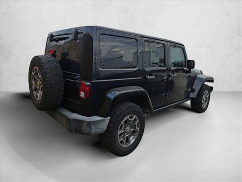 Used 2017 Jeep Wrangler Unlimited Rubicon w/ Connectivity Group image 4