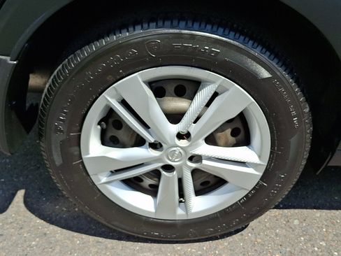Certified 2023 Nissan Kicks S FWD image 8