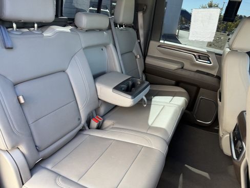 Used 2024 Chevrolet Silverado 2500 LTZ w/ LTZ Plus Package AWD/4WD image 30