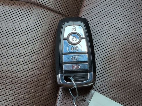 Used 2023 Lincoln Aviator Reserve w/ Equipment Group 201A AWD/4WD image 30