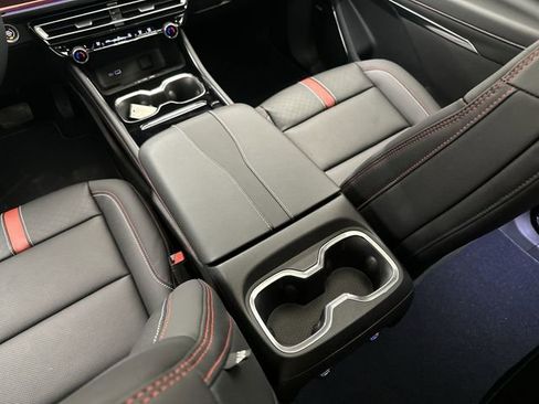 New 2026 Chevrolet Traverse RS w/ LPO, Floor Liner Package image 25