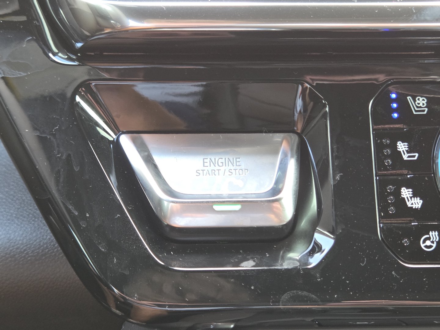 New 2026 GMC Sierra 1500 Denali AWD/4WD image 8