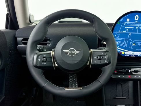 Used 2025 MINI Cooper S image 8