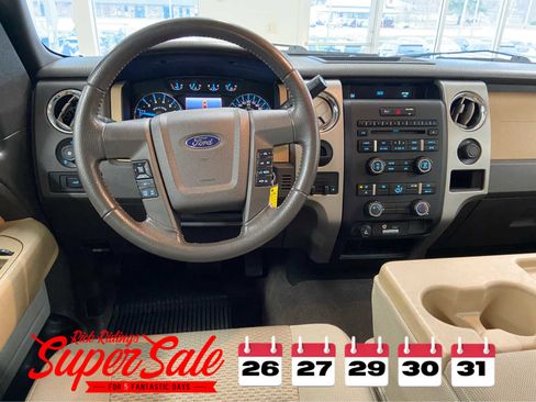 Used 2011 Ford F150 XLT w/ XLT Chrome Pkg image 17