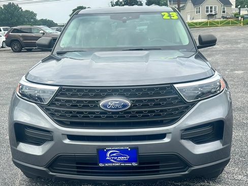 Used 2023 Ford Explorer 2WD image 2