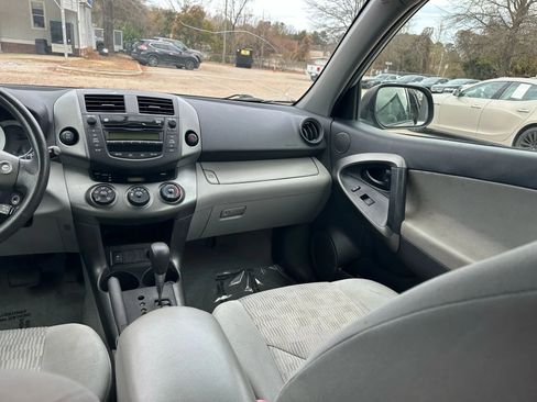 Used 2011 Toyota RAV4 4WD w/ Base L4 Extra Value Pkg image 22