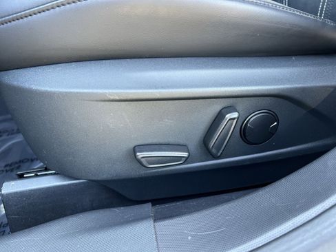 Used 2021 Ford Mustang Mach-E Select image 14