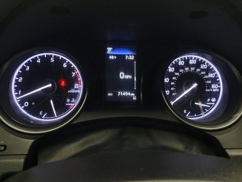 Used 2022 Toyota Camry SE image 23