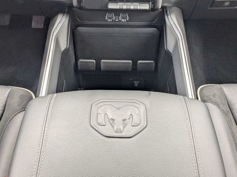 Used 2026 RAM 1500 Laramie AWD/4WD image 20