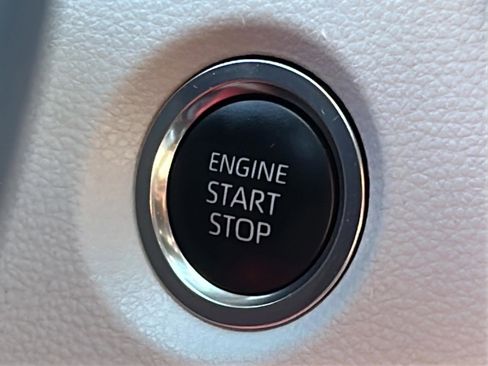 Certified 2025 Toyota Corolla SE FWD image 16