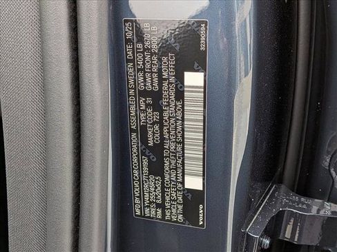 New 2026 Volvo XC60 B5 Plus w/ Protection Package Premier image 20