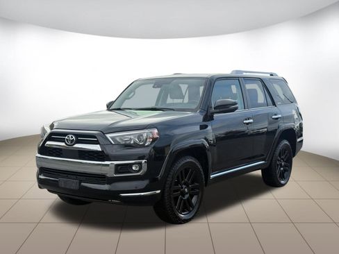 Used 2021 Toyota 4Runner Limited image 3