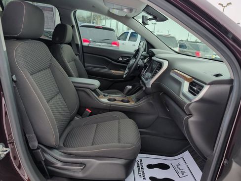 Used 2018 GMC Acadia SLE w/ LPO, Floor Liner Package image 22