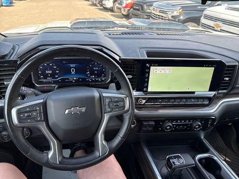 Used 2023 Chevrolet Silverado 1500 LT Trail Boss w/ Protection Package image 10