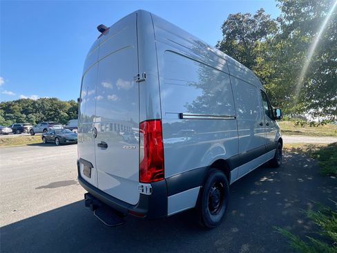New 2025 Mercedes-Benz Sprinter 2500 image 6