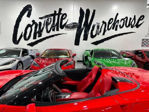 Used 2014 Chevrolet Corvette Stingray Convertible w/ 3LT Preferred Equipment Group RWD image 18