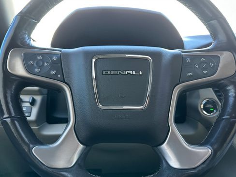 Used 2018 GMC Yukon Denali w/ Denali Ultimate Package image 36